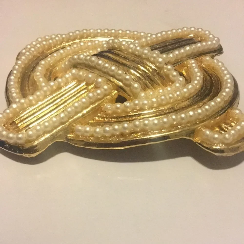 Vintage Retro Pendant - Picture 2 of 3